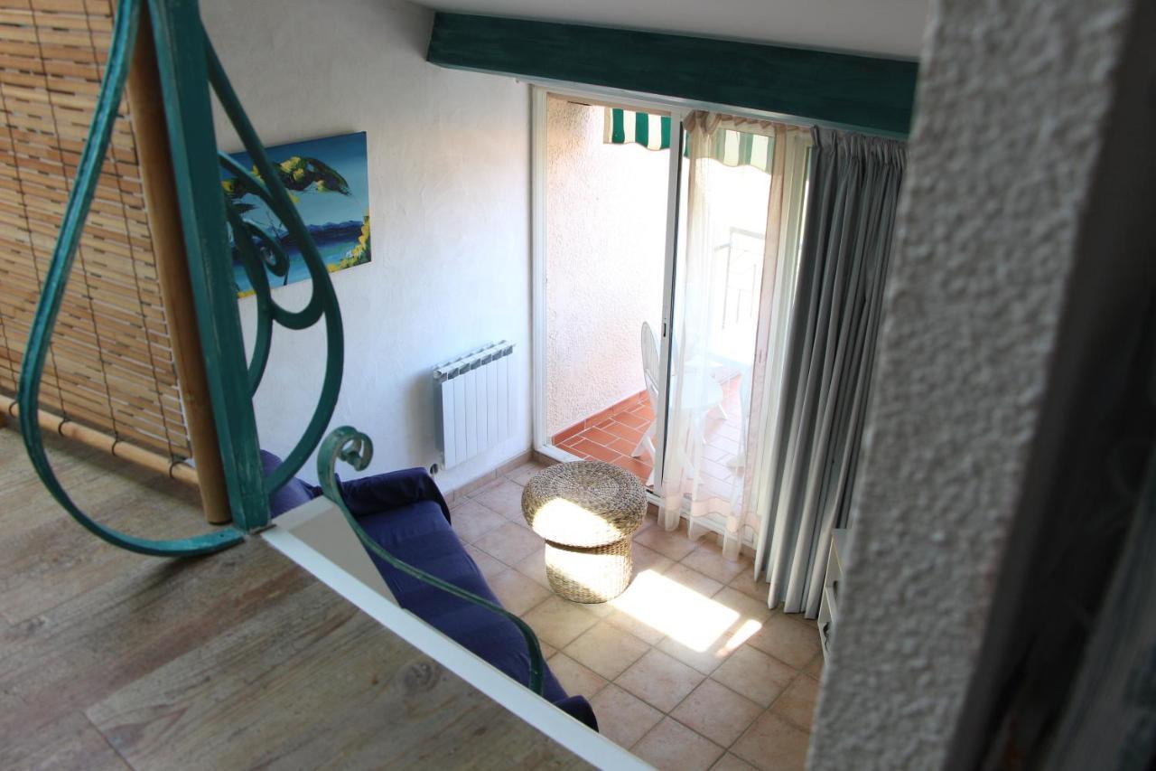 De La Couleur Aux Marquises Apartment La Londe-les-Maures Bagian luar foto